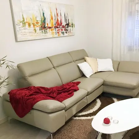 Vlasta Apartment